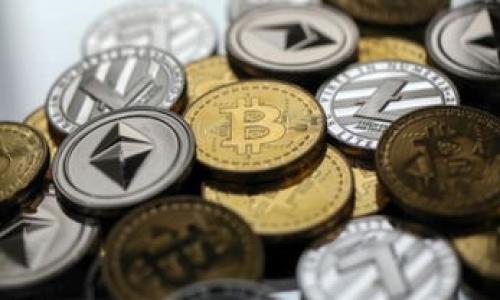   如何处理Tokenim币被转走的情况 / 
 guanjianci Tokenim,币转移,资产安全 /guanjianci 

在数字货币迅速发展的今天，各种加密资产的安全性受到越来越多用户的关注。Tokenim作为一种新兴的数字货币，其中心化和去中心化的特性让用户在使用过程中面临多种风险。当Tokenim币被转走时，用户首先应该冷静应对，并采取有效措施来处理这一事件。本文将详细介绍如何应对Tokenim币被转走的情况，并针对相关问题进行深入探讨。

Tokenim币被转走的原因
首先，我们需要了解Tokenim币被转走的可能原因。这些原因主要可以归结为以下几个方面：
1. **安全性问题**：用户在进行币的储存和交易时，可能由于个人电脑或移动设备的安全问题，使得Tokenim的私钥或助记词泄露，从而导致币被他人转走。
2. **网络钓鱼**：一些黑客可能通过网络钓鱼的方式获取用户的相关信息，比如伪造网站，诱使用户输入自己的私钥或助记词。
3. **平台漏洞**：如果用户是通过某个交易平台进行Tokenim的交易，一旦平台受到攻击或者出现漏洞，用户的资产也有可能被盗。
4. **错误操作**：用户在转账或交易时，可能由于操作不当，例如输入错误的钱包地址，导致Tokenim币被错误地转走。

币被转走后的应对措施
当发现Tokenim币被转走后，用户应该立即采取以下措施：
1. **冷静处理**：首先要保持冷静，不要慌乱。情绪失控可能导致错误的决策，增加损失。
2. **检查交易记录**：用户可以查看自己的钱包地址的交易记录，确认是否真的发生了未授权的转账。同时也要检查所有设备上是否有不明软件或病毒。
3. **获取帮助**：如果是通过交易平台进行的交易，用户应立即联系平台客服，反映情况并请求帮助。同时，也可以寻求专业的网络安全公司进行评估。
4. **提高安全性**：若发现私钥或助记词已被泄露，用户应该立即更换钱包，确保新钱包的安全。使用硬件钱包存储币也是一个不错的选择。
5. **报警处理**：如有必要，用户可以向当地警方报案。虽然追回被盗资产的可能性较小，但仍然是一个必要的步骤。

如何提高Tokenim的安全性
为了避免Tokenim币被转走，用户应该在使用过程中提高安全性，具体措施包括：
1. **使用硬件钱包**：硬件钱包是安全存储数字资产的最佳选择，其私钥离线保存，降低了被黑客攻击的风险。
2. **启用双重认证**：在相关平台上启用双重认证功能，一旦有任何不明登录活动，用户将及时收到通知，大大提高账户安全性。
3. **保持软件更新**：确保使用的所有软件、应用程序都是最新版本，及时打上安全补丁，降低安全漏洞风险。
4. **注意信息保护**：切勿随意在社交媒体或其他公共平台上分享自己的钱包地址、私钥和助记词等敏感信息。
5. **定期检查账户**：定期检查自己的钱包和交易记录，及时发现异常，防止资产损失。

Tokenim被盗后的法律责任和赔偿问题
当Tokenim币被转走，尤其是在遭受网络攻击后，用户可能面临的法律问题包括：
1. **资产追踪**：虽然区块链技术提供了透明的交易记录，但由于其去中心化的特点，追踪被盗资产相对困难。用户需要了解相关法律，是否有法律途径追溯未授权交易。
2. **法律咨询**：用户在面对资产被盗后，可以寻求法律专业人士的帮助，了解自身的权益和可能的措施。
3. **平台责任**：如是平台的漏洞导致资金被盗，用户可以依照相关法律要求平台承担相应的法律责任，进行赔偿或追责。
4. **提高整体法律意识**：用户在投资数字资产时，应该对相关的法律市场有一定了解，尤其是在遇到交易平台时，需谨慎选择，确保平台的合法性与安全性。

总结
Tokenim币被转走是一件令人沮丧和烦恼的事件，用户在面对这种情况时要冷静应对并采取相应措施。提高数字资产的安全性是预防类似事件发生的有效手段。同时，对于被盗事件的法律咨询和追溯也是后续的重要步骤。希望每位 Tokenim 用户都能妥善保护自己的资产，实现安全交易。

**相关问题：**
1. Tokenim币被盗后是否能追回？
2. 如何识别和防范网络钓鱼攻击？
3. 使用硬件钱包有哪些好处？
4. 遇到问题应该报警吗？
